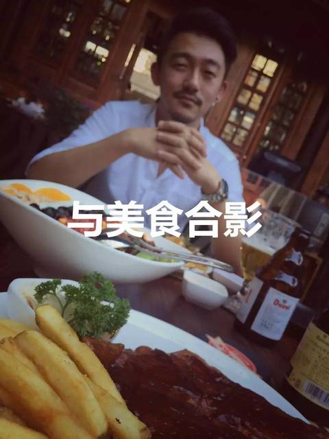 【怎么撩女生】这样发朋友圈 女生看了就会爱上你