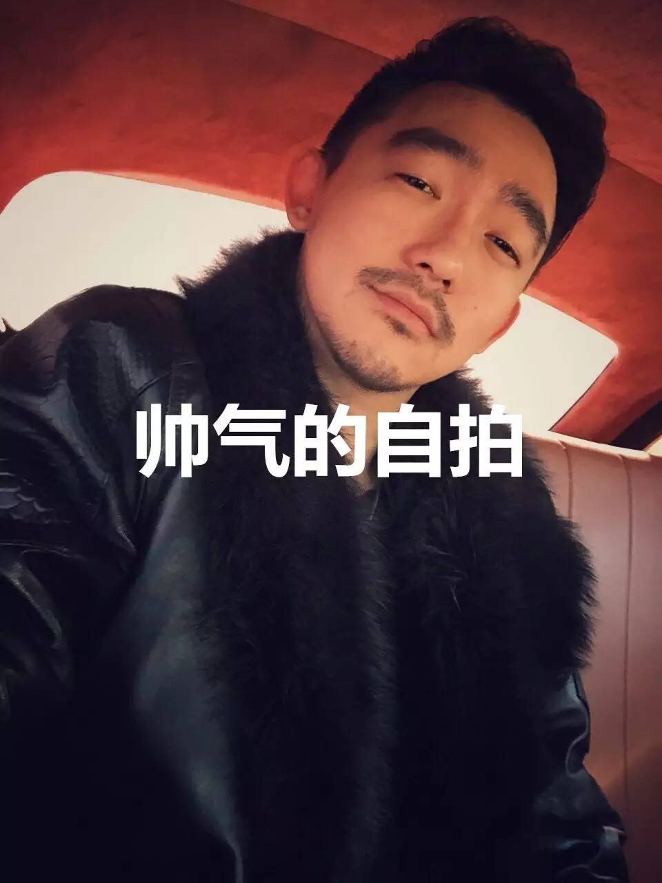 【怎么撩女生】这样发朋友圈 女生看了就会爱上你