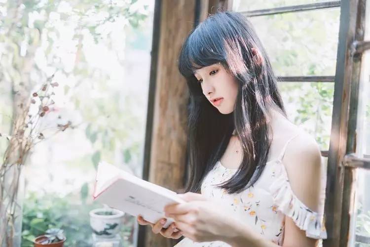 喜欢的女生有男朋友了，如何追到她？
