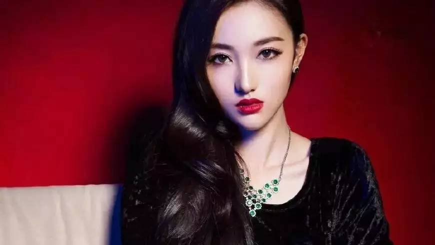 马路上的美女最喜欢的十种搭讪方式（搭讪开场白技巧）-恋爱撩妹网-聊天话术|脱单方法|约会技巧|哄女生|牵手探探微信聊天案例|