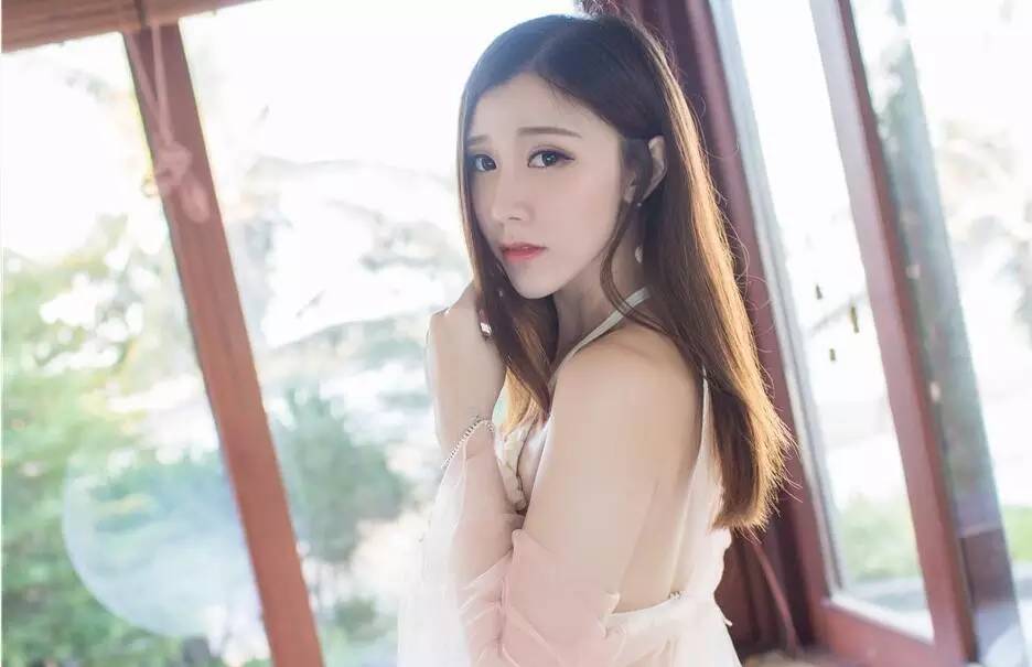 只需一招让微信上不爱搭理你的妹子，主动送上门-恋爱撩妹网-聊天话术|脱单方法|约会技巧|哄女生|牵手探探微信聊天案例|