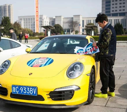 新时代你还在用老套追女生，难怪追不到，这一招用了都说好