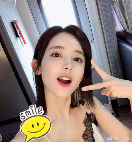 掌握这4个小套路，女生见了定会把持不住-恋爱撩妹网-聊天话术|脱单方法|约会技巧|哄女生|牵手探探微信聊天案例|