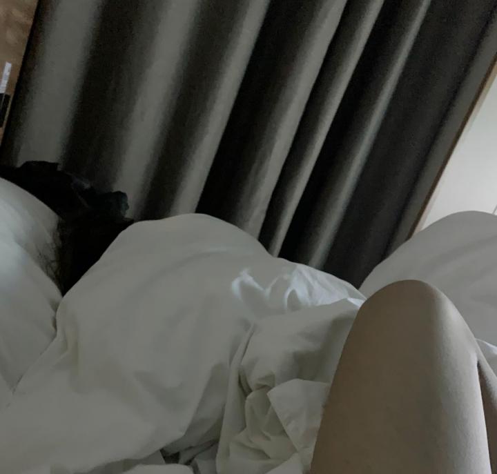 把妹实战贴-“一夜三女肉体欢愉后，我被病魔击倒在床上。”