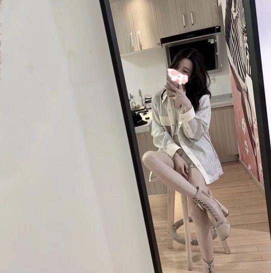 追女生聊天实战恋爱案例：如果旅游太无聊，就请把我的房间当作最美的景点。-恋爱撩妹网-聊天话术|脱单方法|约会技巧|哄女生|牵手探探微信聊天案例|