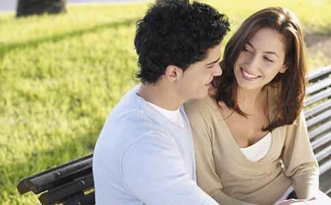女孩就是想要你的人？这「五大现象」说明了一切，当女生问你是否单身、你女朋友会不会在意！-恋爱撩妹网-聊天话术|脱单方法|约会技巧|哄女生|牵手探探微信聊天案例|