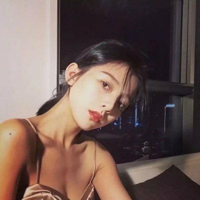 追女生约会聊天案例:三里屯商业街搭讪设计师女神，一次约会带走-恋爱撩妹网-聊天话术|脱单方法|约会技巧|哄女生|牵手探探微信聊天案例|