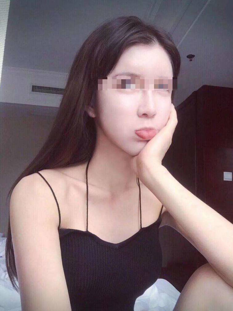 把妹泡妞约会实战案例：说好看午夜场电影，却睡了个觉-恋爱撩妹网-聊天话术|脱单方法|约会技巧|哄女生|牵手探探微信聊天案例|