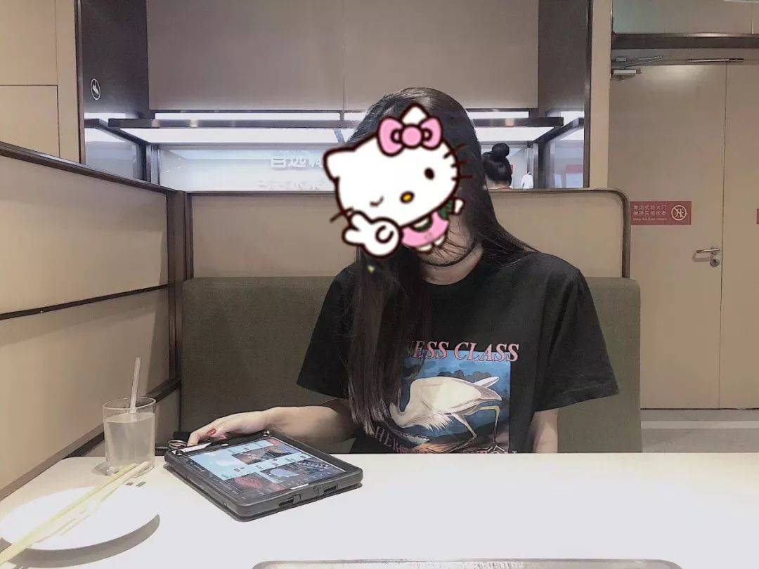 把妹大神泡妞高手识别女生女玩家属性，加上语言绝杀，让模特送上门-恋爱撩妹网-聊天话术|脱单方法|约会技巧|哄女生|牵手探探微信聊天案例|