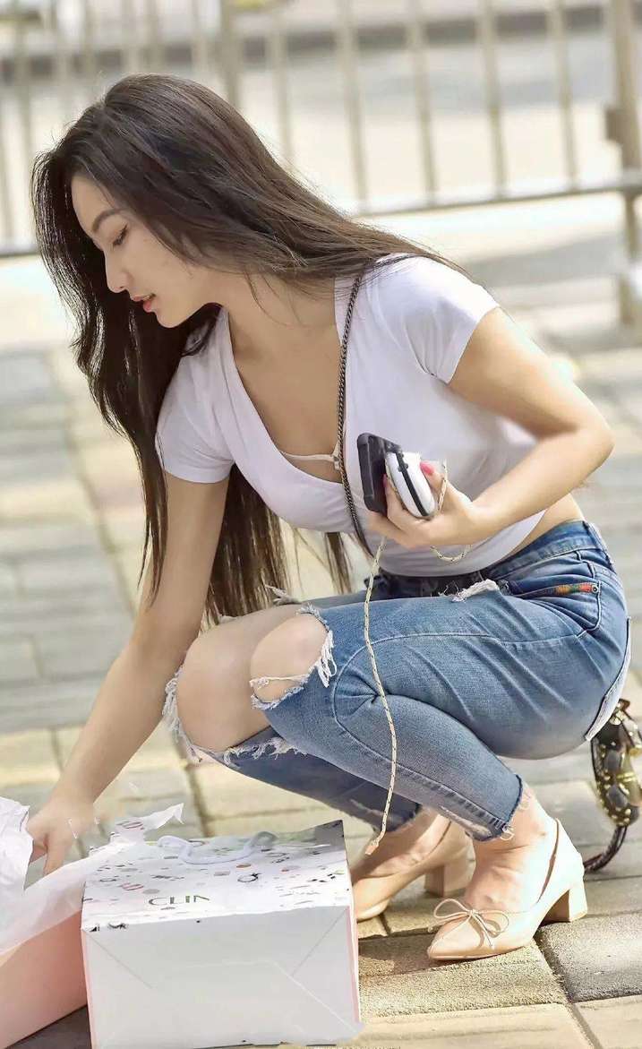 微信把妹追女生聊天案例:我和摆摊女从搭讪到确定关系全过程解析