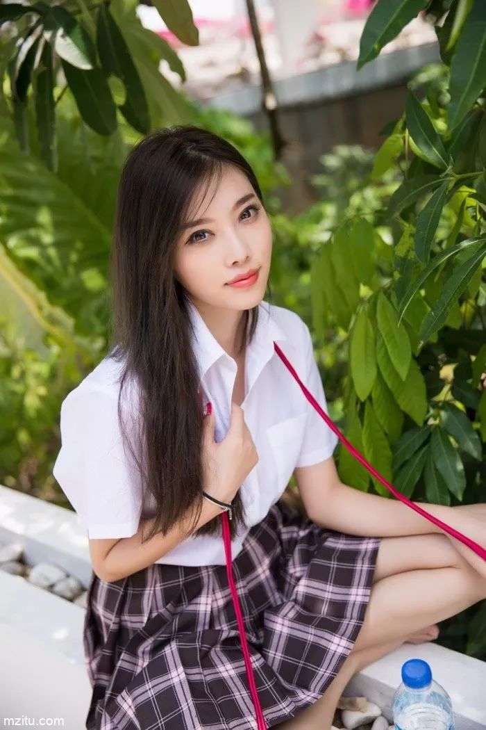 微信把妹追女生聊天案例:我和摆摊女从搭讪到确定关系全过程解析