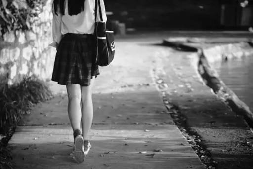 学会这两点，女生会死心塌地爱上你哦-恋爱撩妹网-聊天话术|脱单方法|约会技巧|哄女生|牵手探探微信聊天案例|