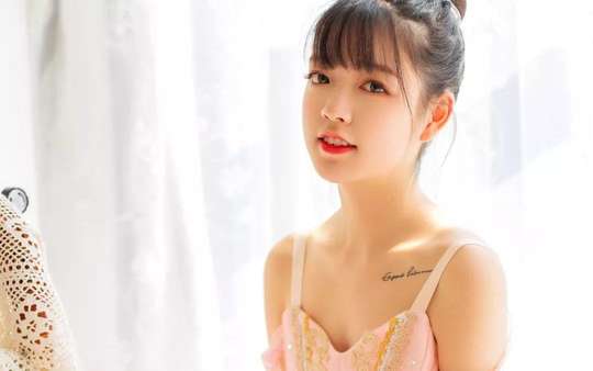 想要女生反撩你，你得做个“冰山男”-恋爱撩妹网-聊天话术|脱单方法|约会技巧|哄女生|牵手探探微信聊天案例|