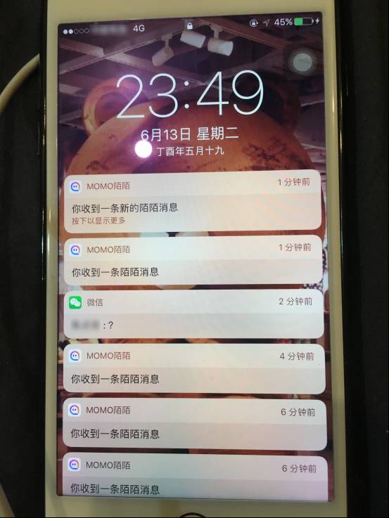 泡妞实战案例：抢手正妹居然为我上演了情趣内衣秀