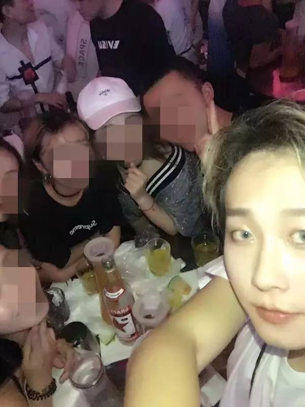 蒙斯克萝莉养成计划之和童童的一夜