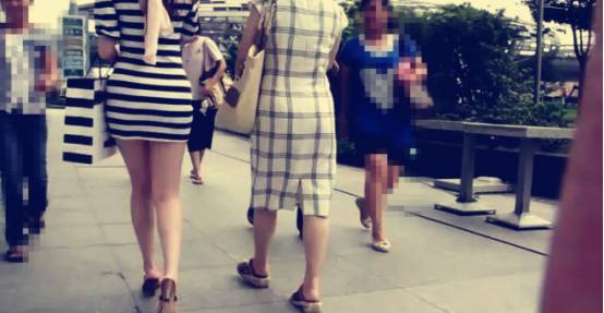 睡服母女的绯红初体验