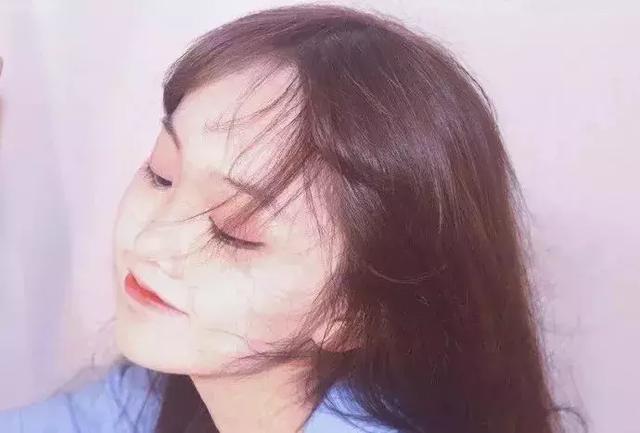 你和女生尬聊的原因跑不脱这4点（附送3个聊天技巧）-恋爱撩妹网-聊天话术|脱单方法|约会技巧|哄女生|牵手探探微信聊天案例|