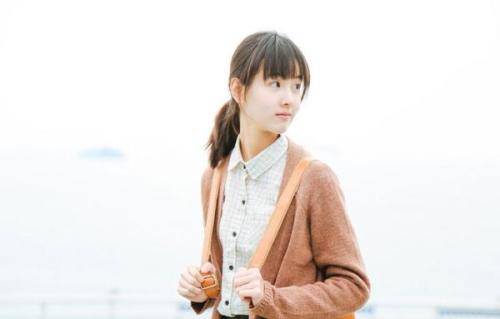 怎么追内向的女孩子 选对话题很重要-恋爱撩妹网-聊天话术|脱单方法|约会技巧|哄女生|牵手探探微信聊天案例|