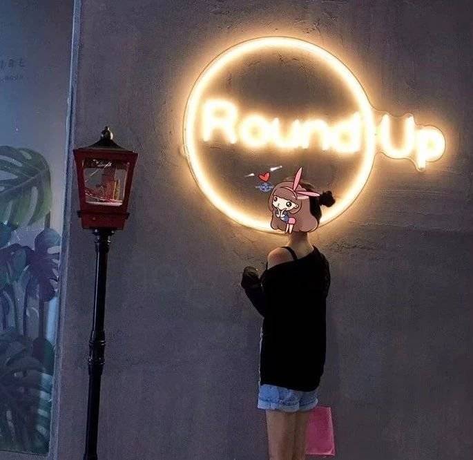搭讪纪实丨街搭冷酷小萝莉，却对我敞开内衣