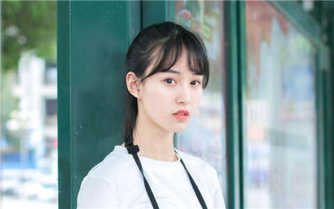 怎么追内向不主动的女生第2张