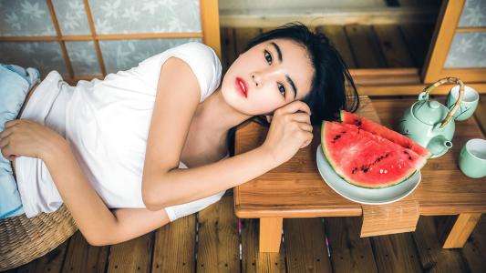 怎么和女生展开话题-恋爱撩妹网-聊天话术|脱单方法|约会技巧|哄女生|牵手探探微信聊天案例|