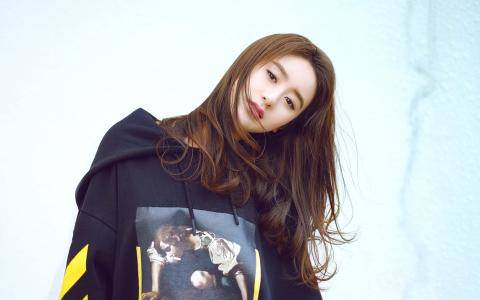 和喜欢的女生独处时，聊什么话题比较好？第4张