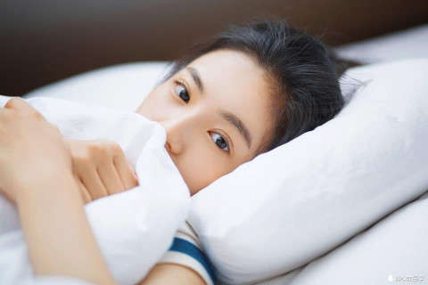 聊天时女生说好冷,该回复什么?-恋爱撩妹网-聊天话术|脱单方法|约会技巧|哄女生|牵手探探微信聊天案例|