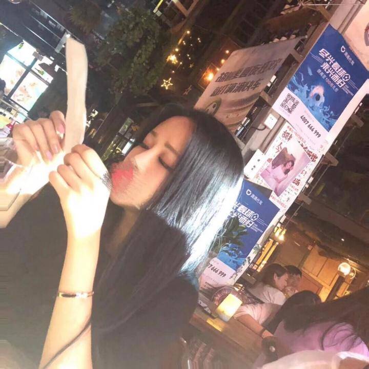 PUA实战之可爱妩媚女神主动投怀送抱