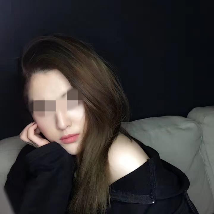摸爬滚打十年的北京大妞，哭着让我保护她一辈子！