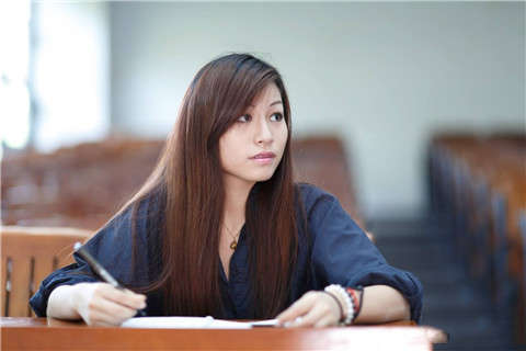 如何搭讪自习室女生要到微信?-恋爱撩妹网-聊天话术|脱单方法|约会技巧|哄女生|牵手探探微信聊天案例|