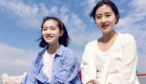 女生说她和闺蜜在一起，问我去不去该怎么回？-恋爱撩妹网-聊天话术|脱单方法|约会技巧|哄女生|牵手探探微信聊天案例|