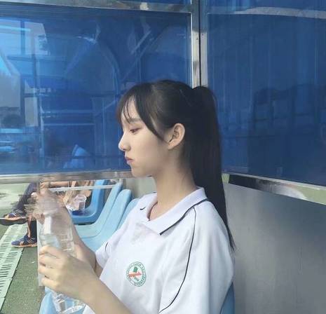 校园搭讪四部曲，轻松认识心仪的女生-恋爱撩妹网-聊天话术|脱单方法|约会技巧|哄女生|牵手探探微信聊天案例|