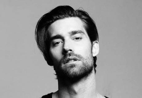 凭啥就你没有女友？不知道提升自我魅力的这五要素！活该你单身