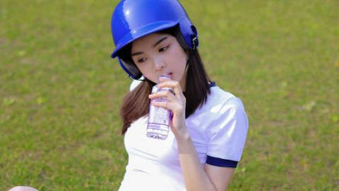 和刚认识的女生聊天，如何幽默的向女生介绍自己？-恋爱撩妹网-聊天话术|脱单方法|约会技巧|哄女生|牵手探探微信聊天案例|