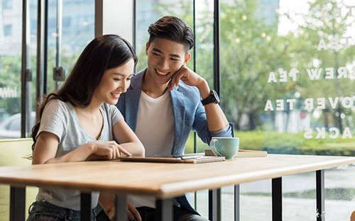 怎么知道约会后女生的态度？喜不喜欢自己-恋爱撩妹网-聊天话术|脱单方法|约会技巧|哄女生|牵手探探微信聊天案例|