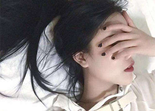 女生说胃疼怎么安慰？摆脱直男印象-恋爱撩妹网-聊天话术|脱单方法|约会技巧|哄女生|牵手探探微信聊天案例|