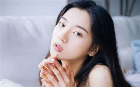 女生回信息总是哦嗯，该怎么办？第4张