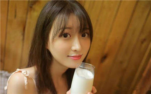 女生说看你表现啥意思？怎么才能成功追到女生-恋爱撩妹网-聊天话术|脱单方法|约会技巧|哄女生|牵手探探微信聊天案例|