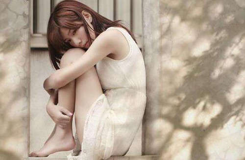 女生说没有安全感，该怎么正确回复她？-恋爱撩妹网-聊天话术|脱单方法|约会技巧|哄女生|牵手探探微信聊天案例|