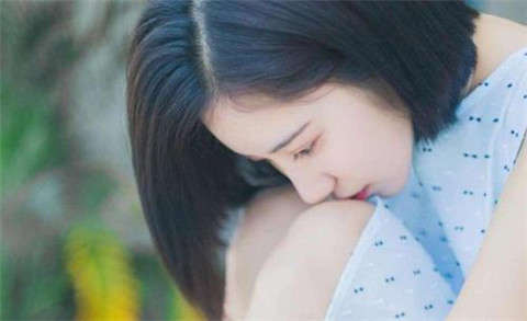 聊天怎么切入暧昧话题，给女生想要的暧昧感觉？-恋爱撩妹网-聊天话术|脱单方法|约会技巧|哄女生|牵手探探微信聊天案例|