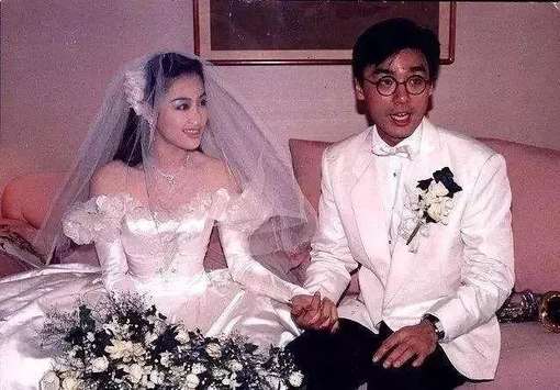 渣男骗走妹子80万，却反遭拜金女算计掏空家底？