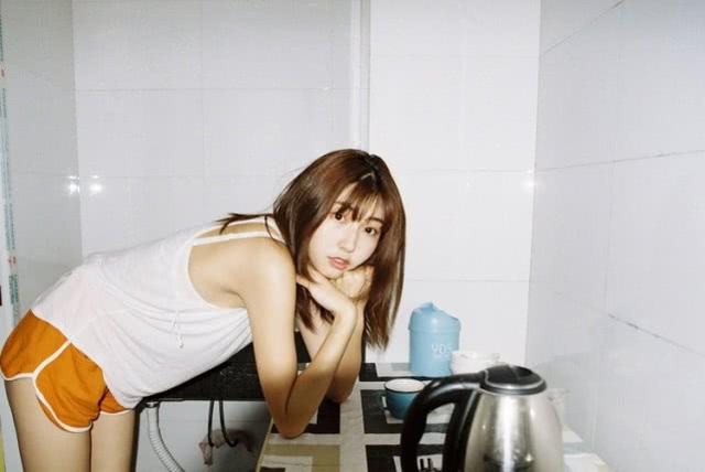 追女生技巧丨利用女生的“共性”引起她的好奇心，对你产生好感-恋爱撩妹网-聊天话术|脱单方法|约会技巧|哄女生|牵手探探微信聊天案例|
