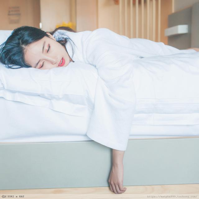 跟女生相亲见面，判断她是否对你有好感？有一套常用标准-恋爱撩妹网-聊天话术|脱单方法|约会技巧|哄女生|牵手探探微信聊天案例|