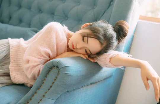 为什么你给女生，发了红包，送了礼物，又接又送，还是追不到她