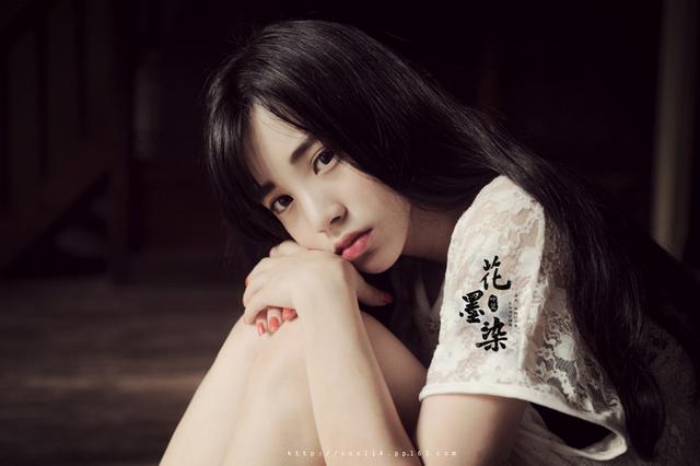 追女生技巧丨善用女生的“情感弱点”，可按下追到她的“快进键”-恋爱撩妹网-聊天话术|脱单方法|约会技巧|哄女生|牵手探探微信聊天案例|