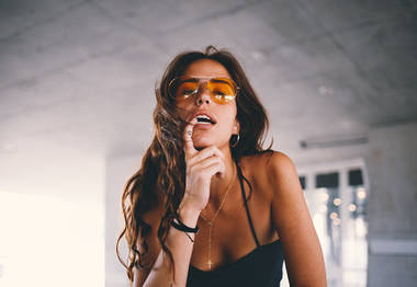 如何阻挡喜欢的女生与前男友复合的脚步？挖墙角技巧！-恋爱撩妹网-聊天话术|脱单方法|约会技巧|哄女生|牵手探探微信聊天案例|