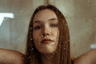 安全感怎么给？必看深度解析-恋爱撩妹网-聊天话术|脱单方法|约会技巧|哄女生|牵手探探微信聊天案例|