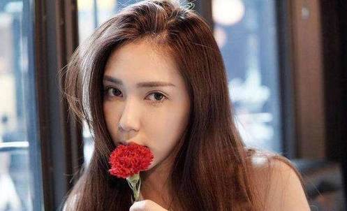 女生对你有这些表现就别傻着了，赶紧追到手吧！-恋爱撩妹网-聊天话术|脱单方法|约会技巧|哄女生|牵手探探微信聊天案例|