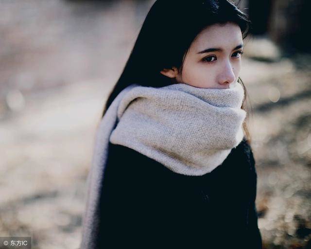 那些让女生忍不住想给一巴掌的直男行为-恋爱撩妹网-聊天话术|脱单方法|约会技巧|哄女生|牵手探探微信聊天案例|