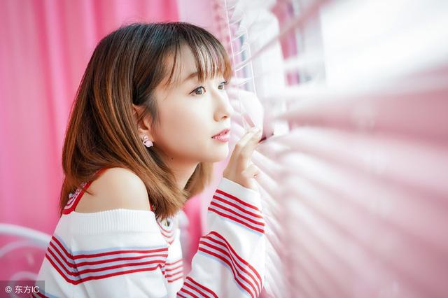想让她做你女朋友，要懂得营造亲密感-恋爱撩妹网-聊天话术|脱单方法|约会技巧|哄女生|牵手探探微信聊天案例|